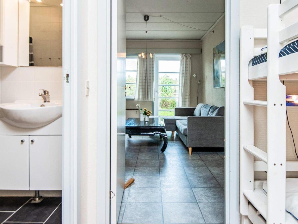4 Person Holiday Home In R M Sønderby 외부 사진