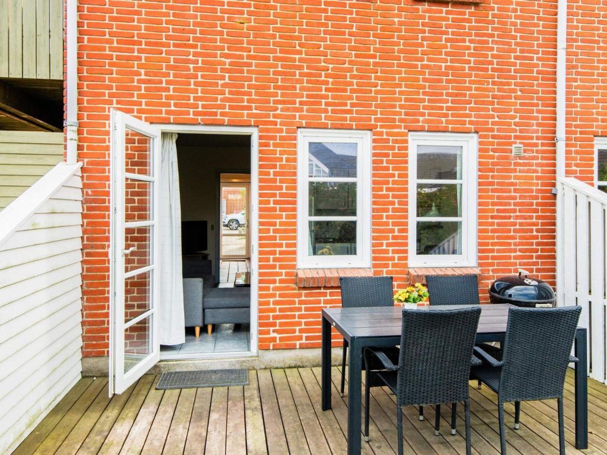4 Person Holiday Home In R M Sønderby 외부 사진