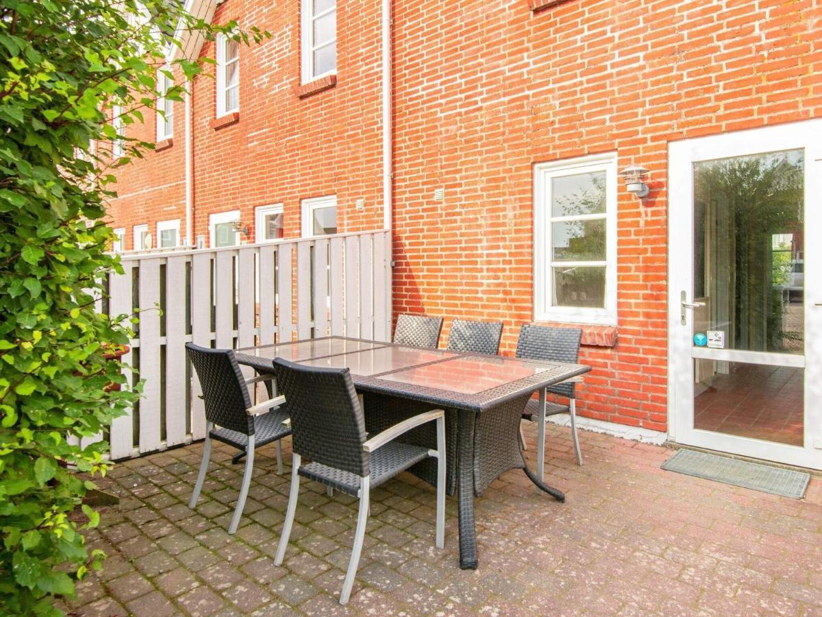 4 Person Holiday Home In R M Sønderby 외부 사진